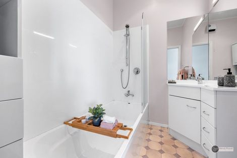 Photo of property in 59 Kensington Avenue, Petone, Lower Hutt, 5012