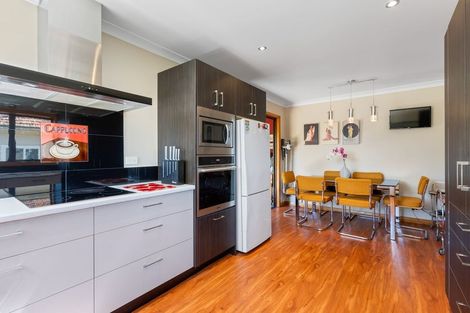 Photo of property in 23 Dundonald Street, Tainui, Dunedin, 9013