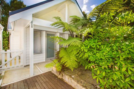 Photo of property in 42a Wallis Street, Raglan, 3225