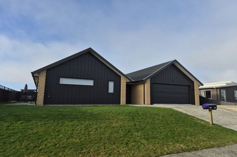 Photo of property in 24 Hidden Lakes Avenue, Te Anau, 9600