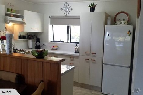 Photo of property in 4 Seaview Road, Cable Bay, 0420