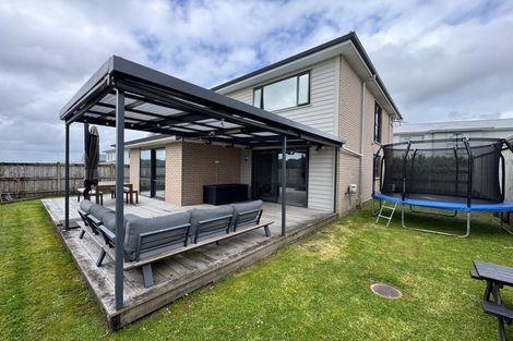 Photo of property in 24 Arthur Rolfe Lane, Swanson, Auckland, 0614