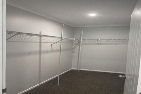 Photo of property in 24 Caltra Place, East Tamaki, Auckland, 2016