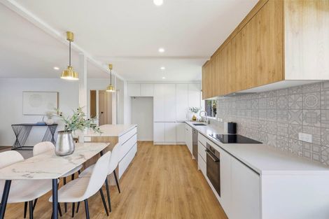 Photo of property in 34b Majesty Place, Half Moon Bay, Auckland, 2012