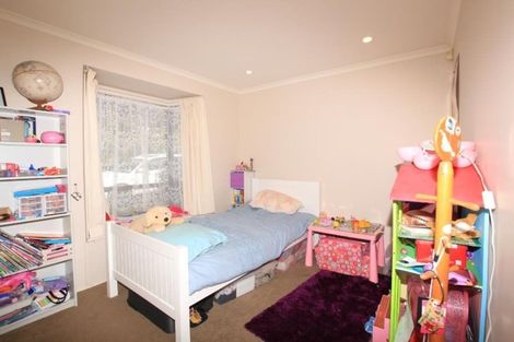 Photo of property in 7a Roberts Road, Glenfield, Auckland, 0629