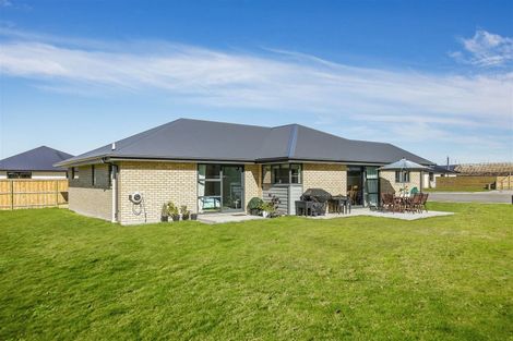 Photo of property in 10 Wykes Place, Amberley, 7410