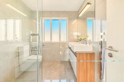 Photo of property in 19 Paripari Street, Flat Bush, Auckland, 2019