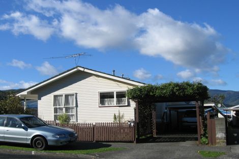 Photo of property in 38a Kairanga Crescent, Wainuiomata, Lower Hutt, 5014