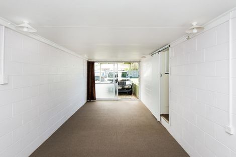 Photo of property in 18 Root Street, Gisborne, 4010