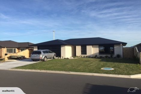 Photo of property in 23 Ponga Place, Papamoa Beach, Papamoa, 3118