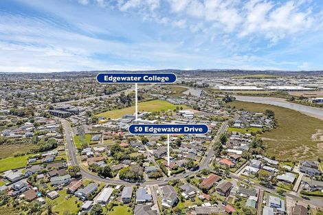 Photo of property in 50 Edgewater Drive, Pakuranga, Auckland, 2010