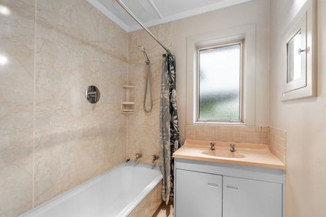 Photo of property in 44 Price Street, Grasmere, Invercargill, 9810