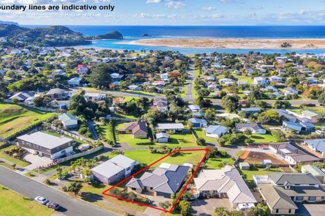 Photo of property in 16 Driftwood Place, Mangawhai Heads, Mangawhai, 0505