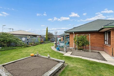 Photo of property in 11 Blakeley Place, Kaiapoi, 7630