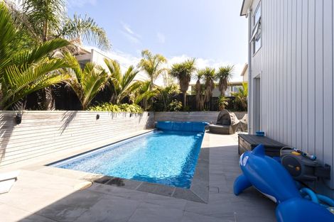 Photo of property in 62 Caldera Drive, Long Bay, Auckland, 0630
