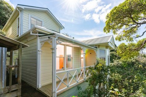 Photo of property in 62 Orangi Kaupapa Road, Northland, Wellington, 6012