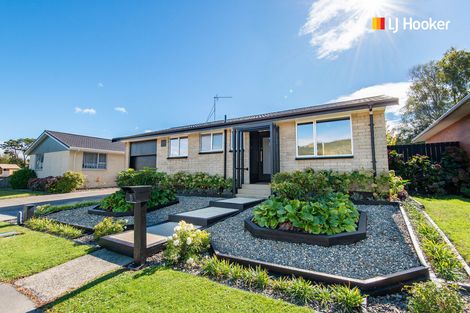 Photo of property in 35 Kinmont Crescent, Kinmont Park, Mosgiel, 9024