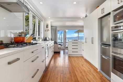 Photo of property in 133 Koutu Road, Kawaha Point, Rotorua, 3010