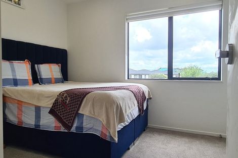 Photo of property in 39a Soaring Bird Drive, Takanini, 2112