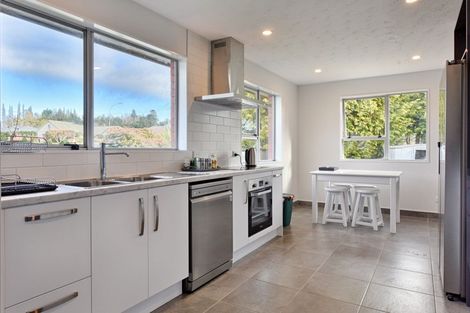 Photo of property in 82 Norton Street, Gore, 9710