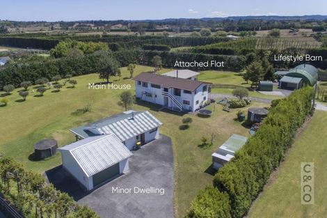 Photo of property in 144 Taupaki Road, Taupaki, Henderson, 0782