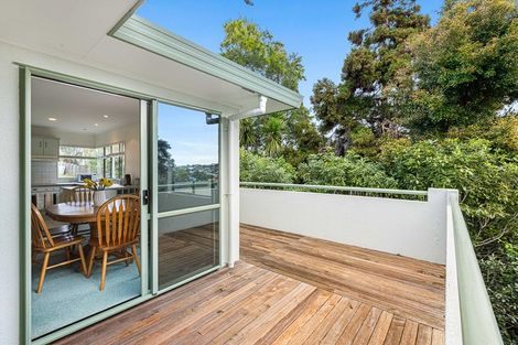 Photo of property in 2/67 Arran Road, Browns Bay, Auckland, 0630