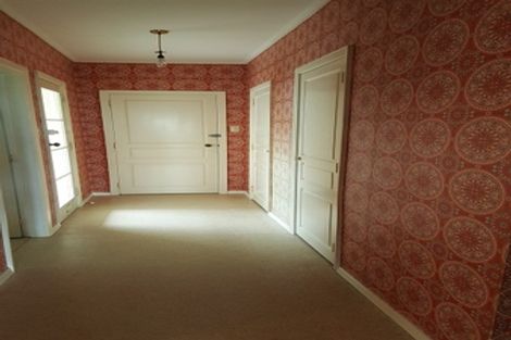 Photo of property in 1 Nikau Street, Eastbourne, Lower Hutt, 5013