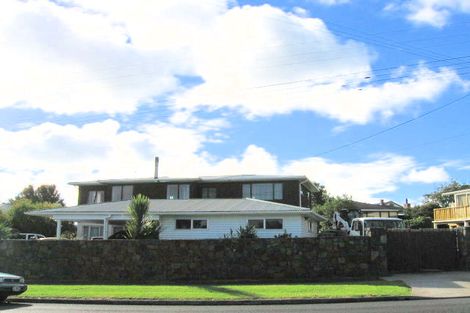 Photo of property in 31 Gloria Avenue, Te Atatu Peninsula, Auckland, 0610