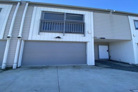 Photo of property in 99b Mahia Road, Wattle Downs, Auckland, 2103