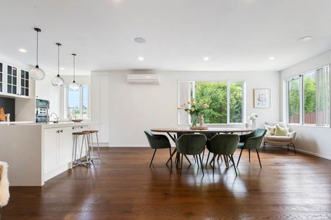 Photo of property in 18a Sunrise Avenue, Mairangi Bay, Auckland, 0630