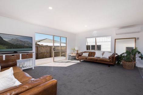 Photo of property in 2b Donovan Street, Te Puke, 3119