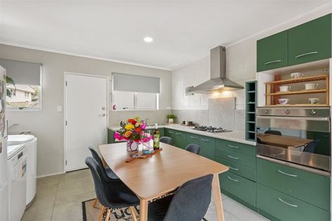 Photo of property in 3/112 Gossamer Drive, Pakuranga Heights, Auckland, 2010