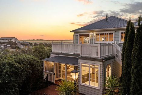 Photo of property in 77 Valley Road, Cashmere, Christchurch, 8022