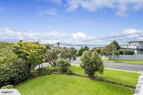 Photo of property in 1/47 Braemar Road, Rothesay Bay, Auckland, 0630