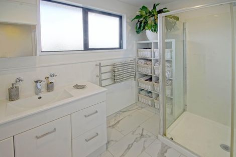 Photo of property in 1 Gammack Drive, Halswell, Christchurch, 8025