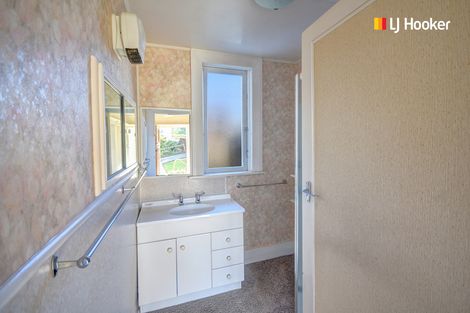 Photo of property in 204 Musselburgh Rise, Andersons Bay, Dunedin, 9013