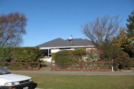 Photo of property in 16 Sandy Avenue, New Brighton, Christchurch, 8083