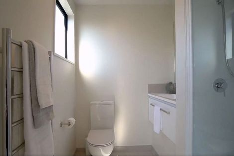 Photo of property in 2/102 Creyke Road, Ilam, Christchurch, 8041