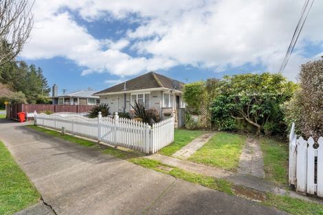 Photo of property in 1/3 Lane Street, Wallaceville, Upper Hutt, 5018