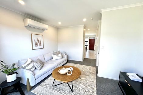 Photo of property in 60 Manarini Road, Westgate, Auckland, 0614