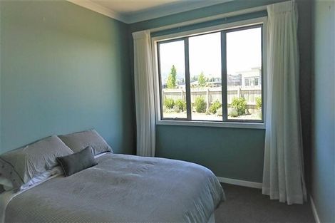 Photo of property in 91 Frye Crescent, Albert Town, Wanaka, 9305