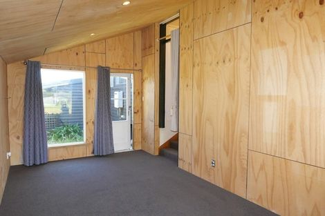 Photo of property in 48 Rutherford Drive, Waikanae Beach, Waikanae, 5036