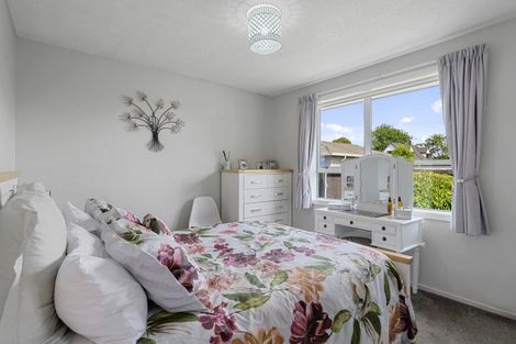 Photo of property in 2/62a Mackenzie Avenue, Woolston, Christchurch, 8023