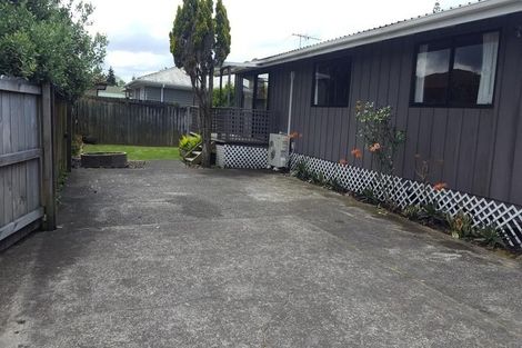 Photo of property in 25a Wairau Avenue, Avondale, Auckland, 1026