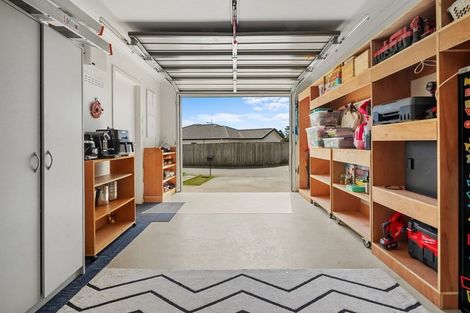 Photo of property in 5 Sauterne Road, Kumeu, 0810