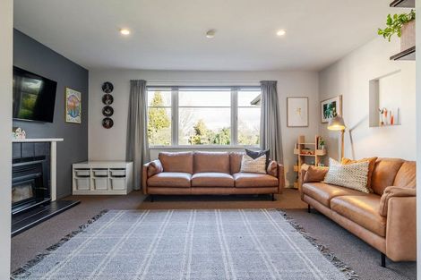 Photo of property in 8 Stoke Place, Awapuni, Palmerston North, 4412