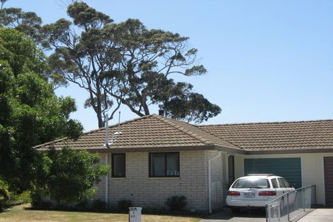 Photo of property in 1/27 Mchaffies Place, Wainoni, Christchurch, 8061