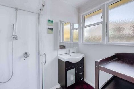 Photo of property in 43 Justine Street, Cannons Creek, Porirua, 5024