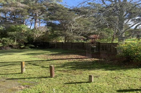 Photo of property in 46 Castleford Street, Green Bay, Auckland, 0604