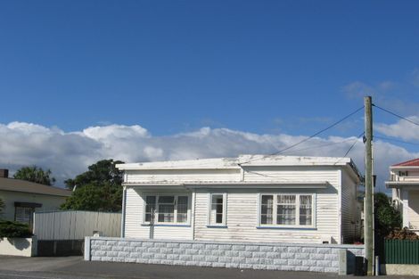 Photo of property in 12 Cuba Street, Petone, Lower Hutt, 5012